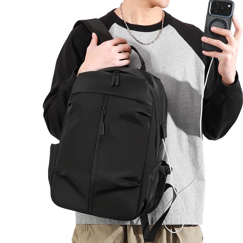 Ergonomic backpack with intelligent storage concept Kalsten