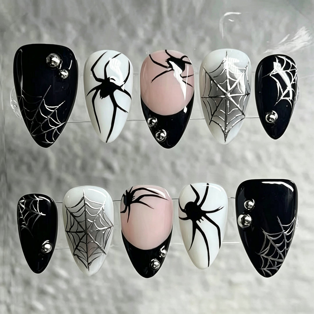Gothic Spider-Themed Press-On Nail Art Set