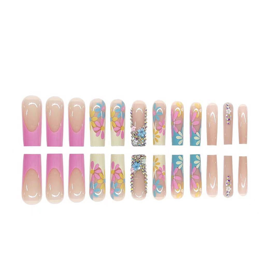 Floral Embellished Press-On Nail Set Kalsten