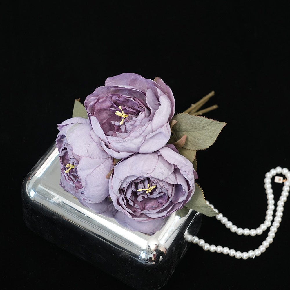Elegant Floral Arrangement