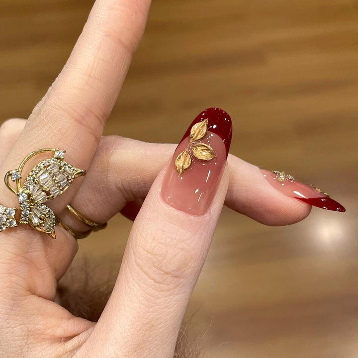 Artificial nails with luxurious flower and glitter elements Kalsten
