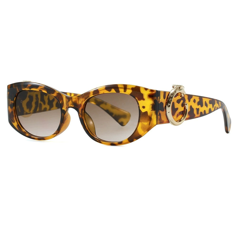 Women's elegant Cat-Eye sunglasses with golden details Kalsten
