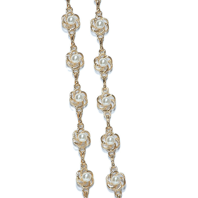 More elegant chain belt with pearl details Kalsten