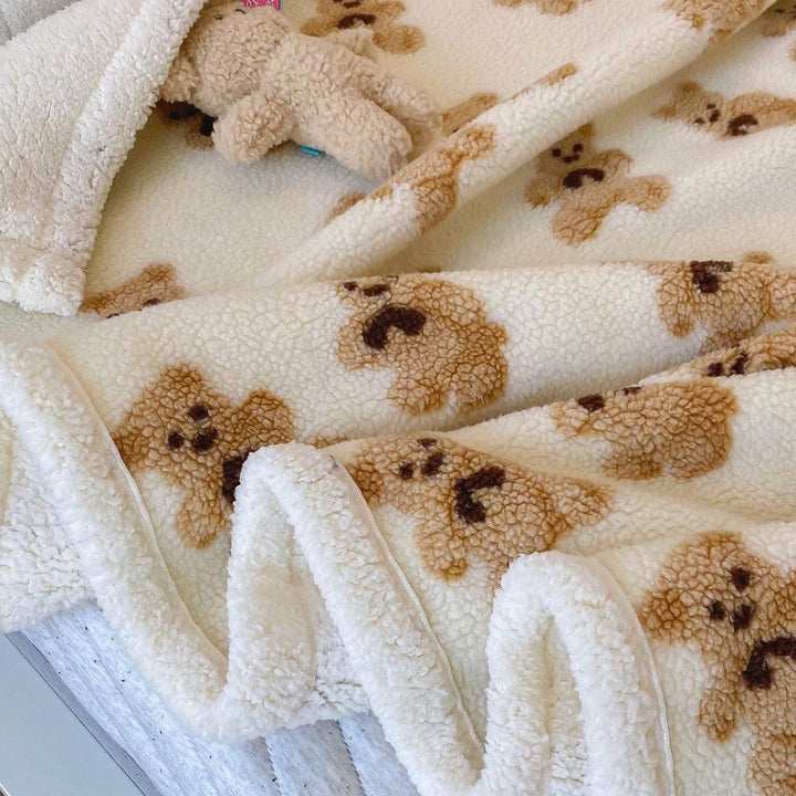 Fluffy Teddy Bear Pattern Throw Blanket