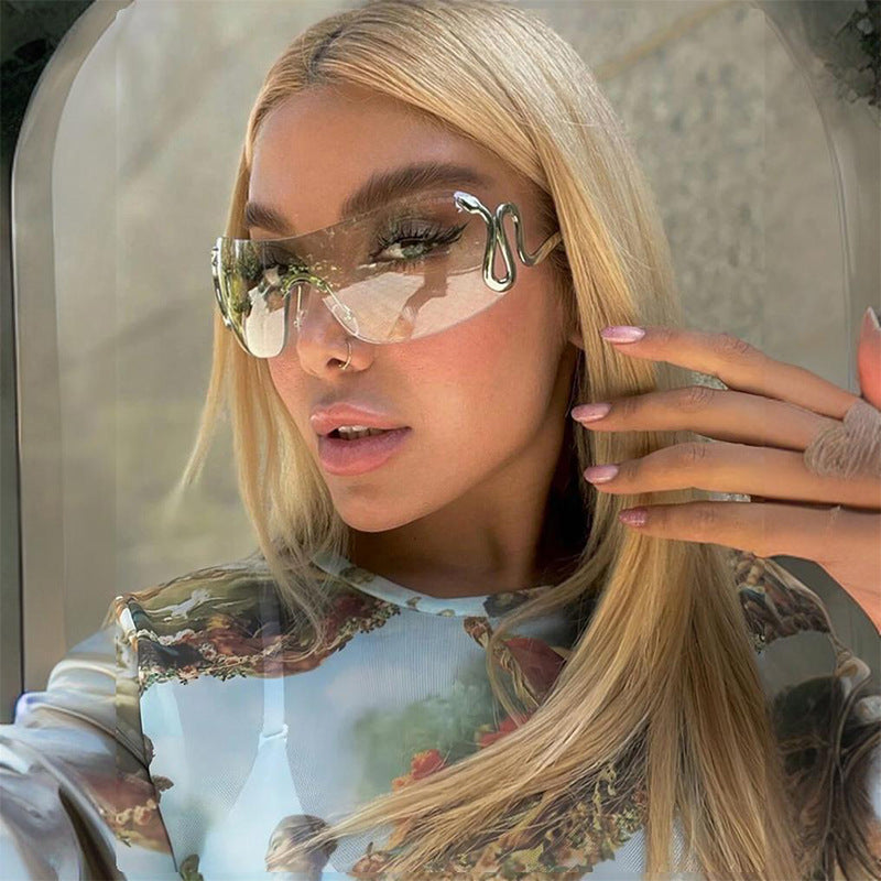 Women's Fashion Oversized Sunglasses with Innovative Metal Frame and Unique Design Kalsten