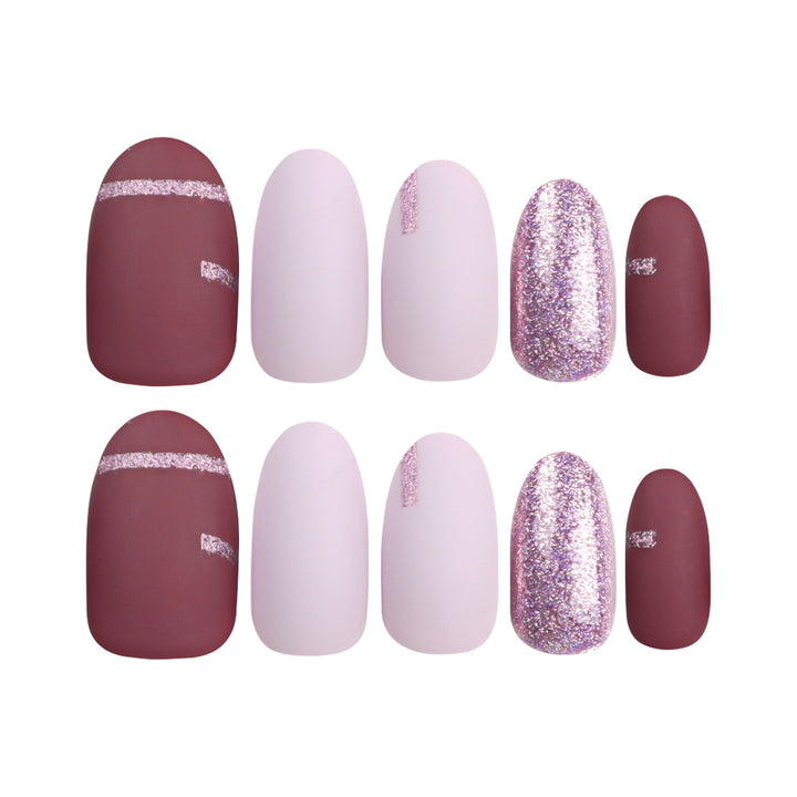 Elegant Nail Art with Glitter and Matte Effects Kalsten