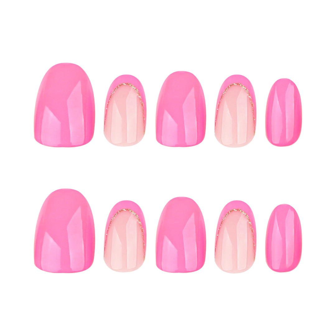 Artful nail art with elegant glitter accents Kalsten