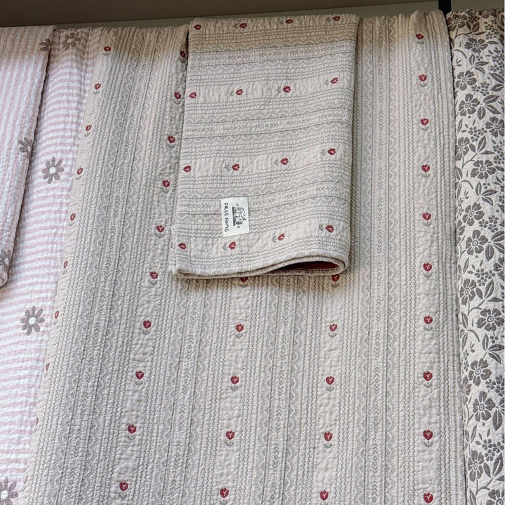 Ladies cuddly blanket with cute horse motif Kalsten