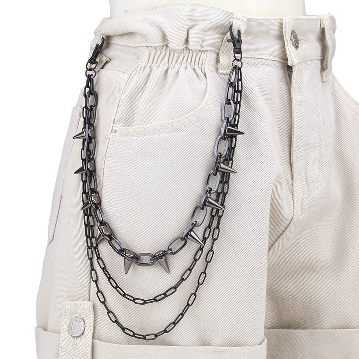 Fashionable chain belt with stud accents Kalsten