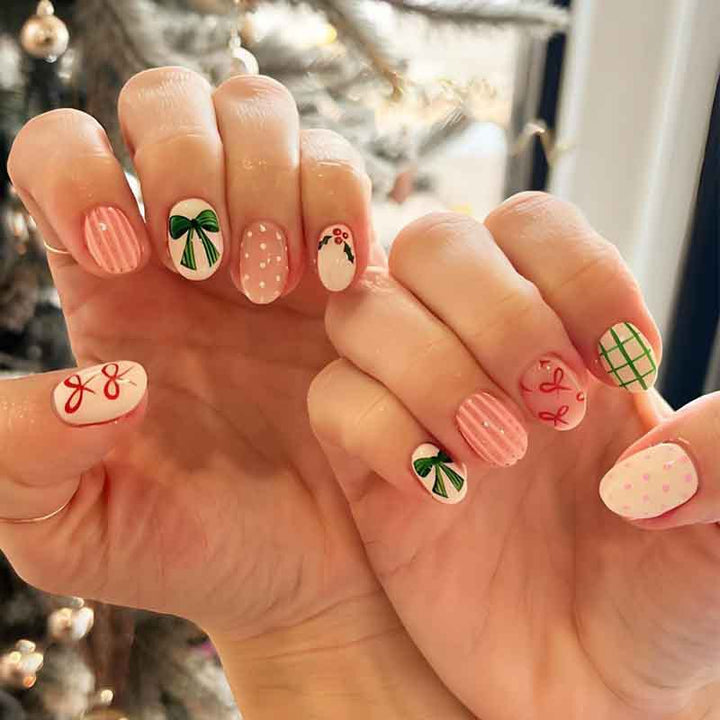 Artificial nail set with festive bows and Christmas motifs Kalsten