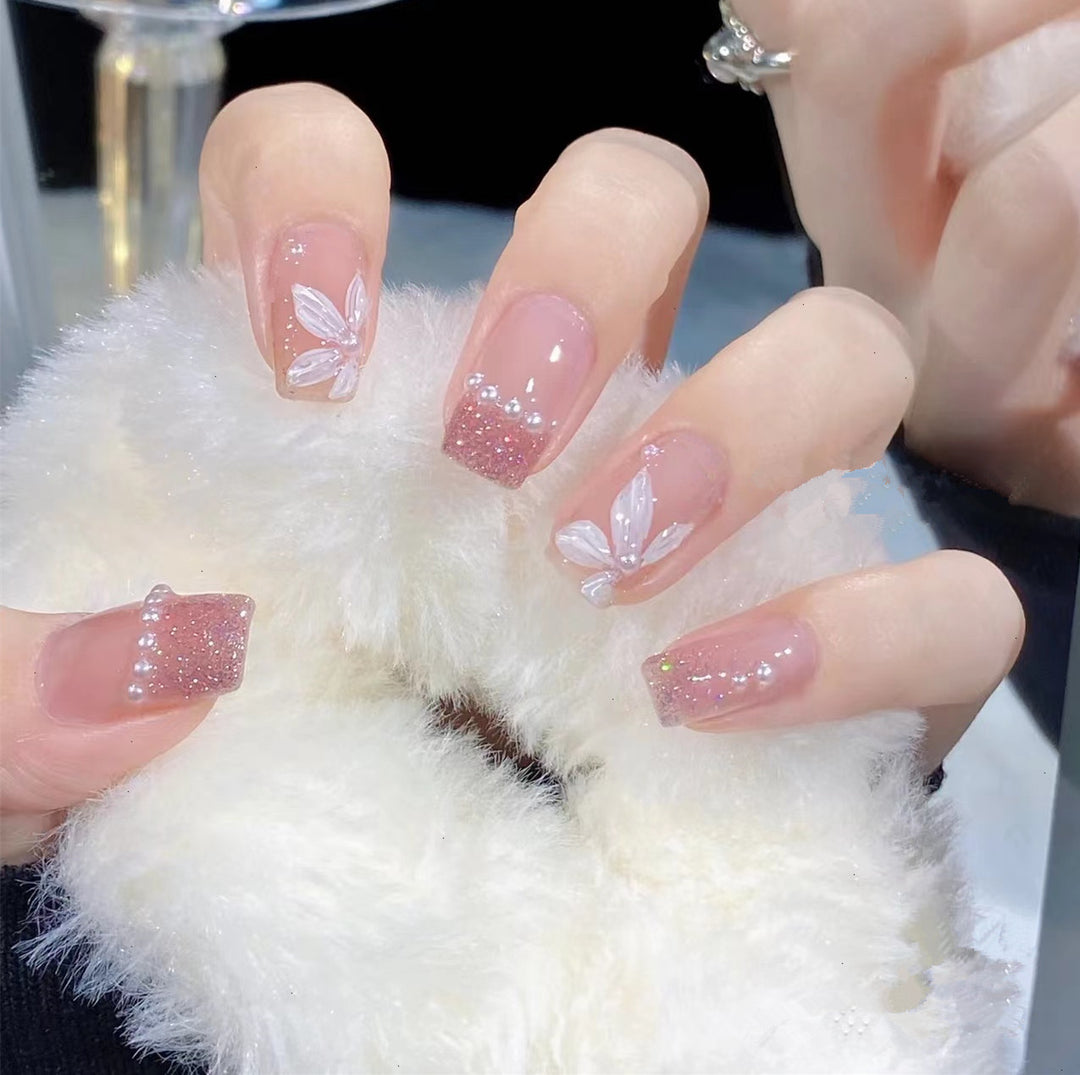 Glamorous Rhinestone-Embellished Press-On Nail Tips