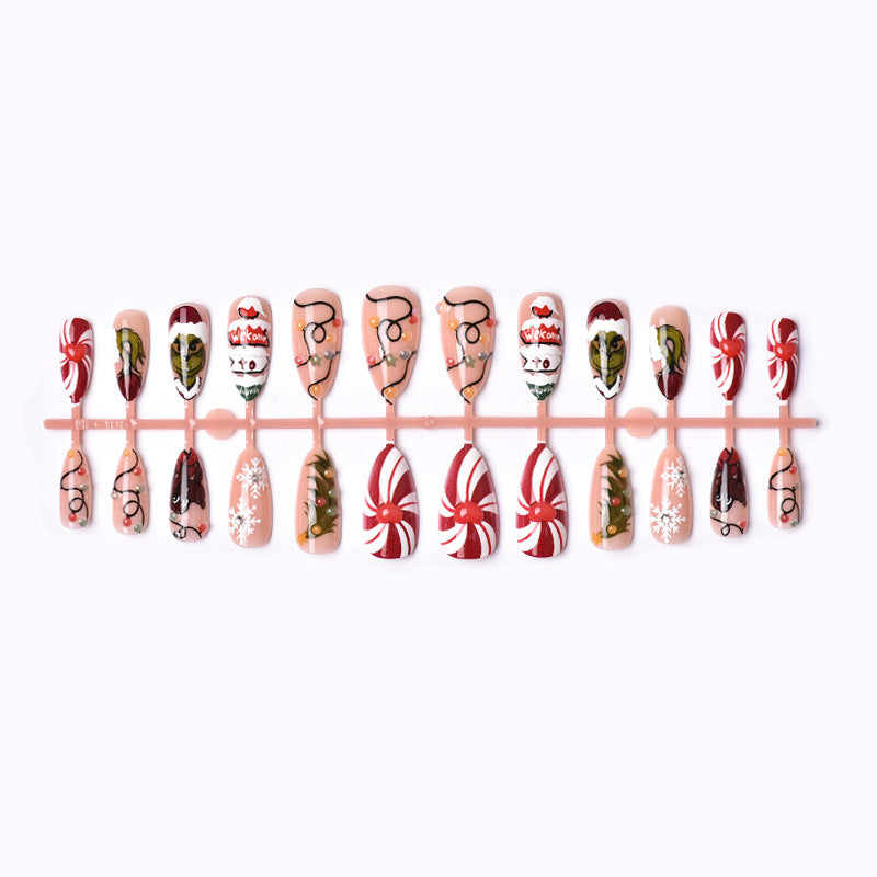 Holiday-Themed Press-On Nail Art Set 1790636211