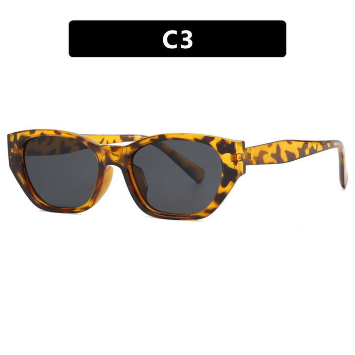 Women's futuristic cat-eye sunglasses with transparent frame and comfortable UV protection Kalsten
