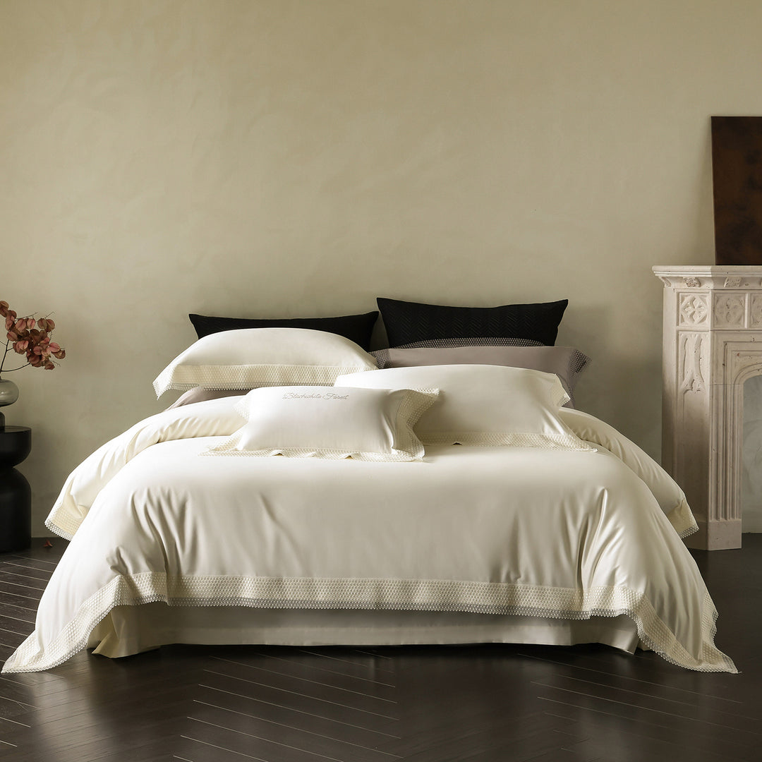 Noble cotton satin bedding set with fine lace trim and hotel closure