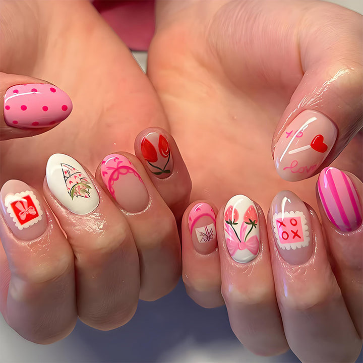 Artificial nail set with romantic floral and heartfelt designs Kalsten