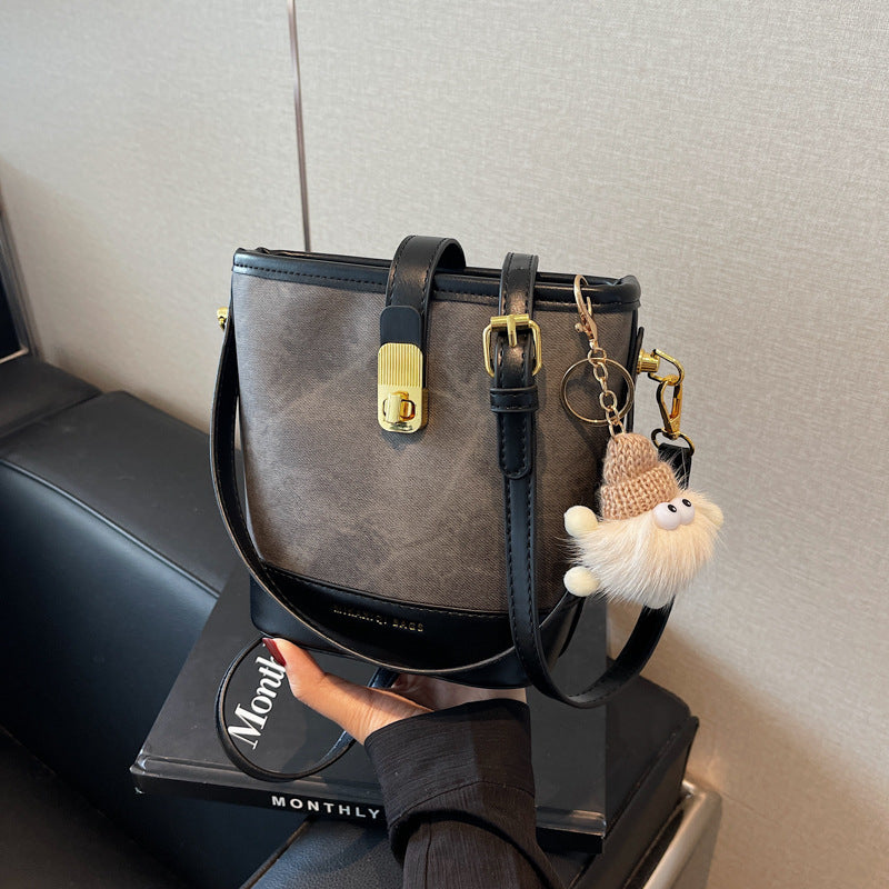 Chic Structural Handbag Kalsten