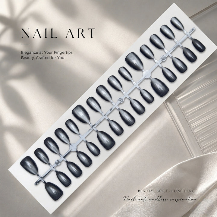 Elegant Nail Art Press-On Set