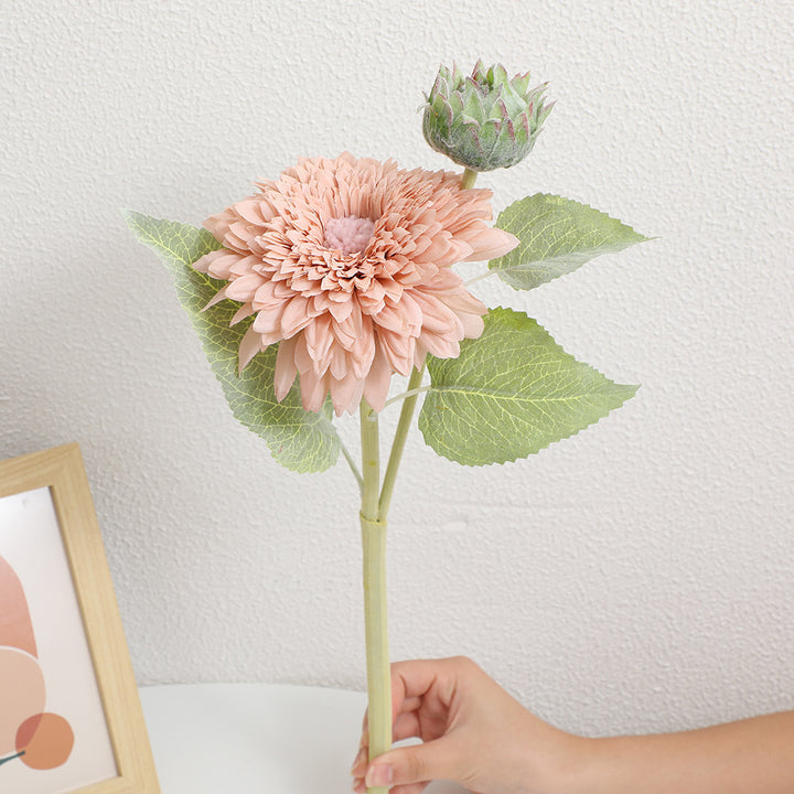 Artificial bouquet with detail-loving flowers and leaves