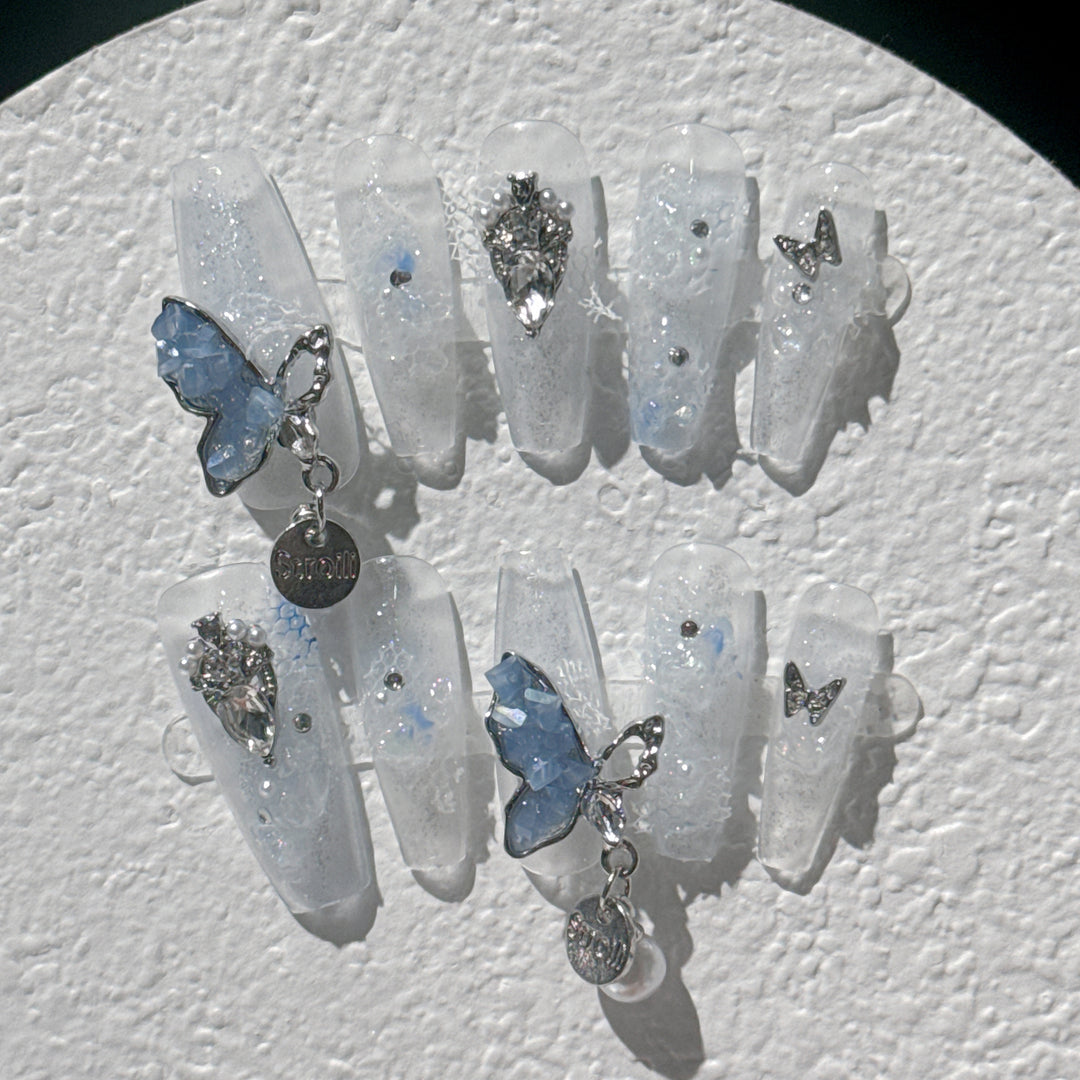 Decorative Butterfly-Inspired 3D Press-On Nail Set
