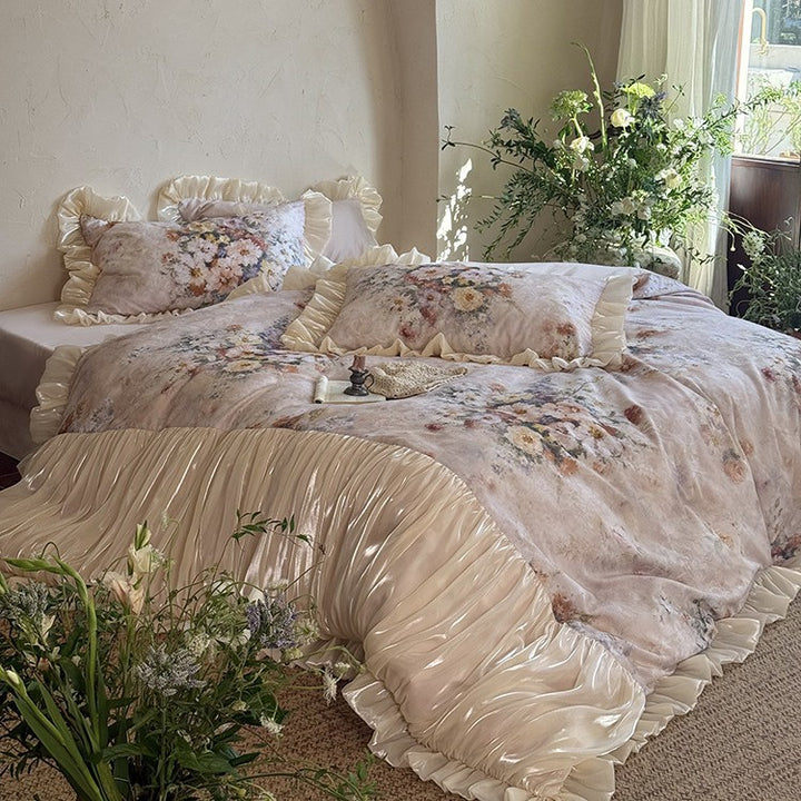 Luxurious bedding set made of cotton satin with floral watercolor print, gathered satin border, and frill pillow