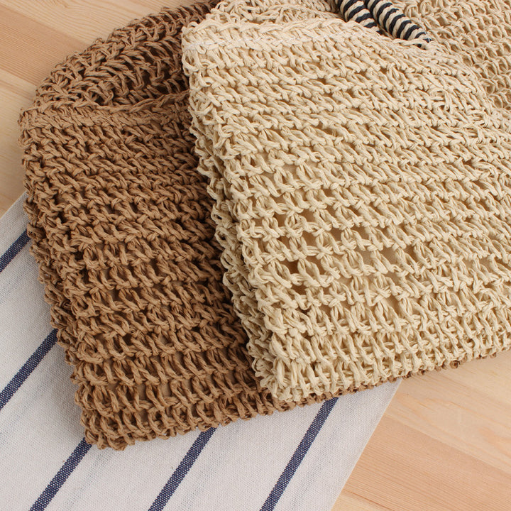 Shopping bag made of woven natural material Kalsten