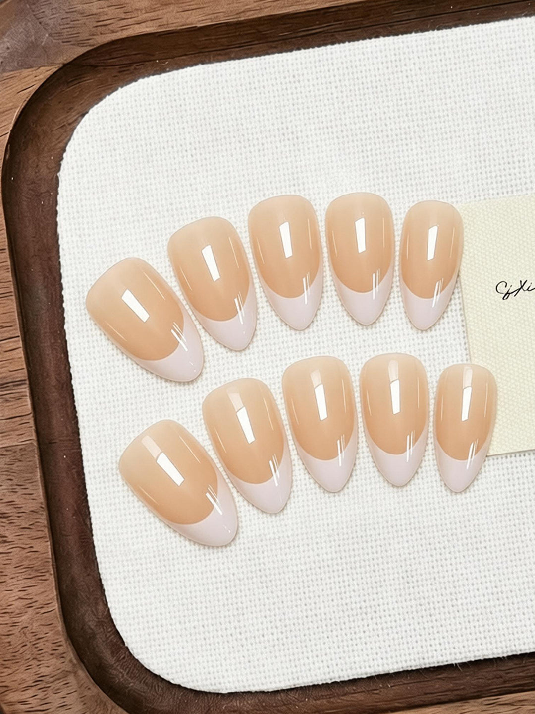 Acrylic Nail Set with Elegant French Tip Kalsten