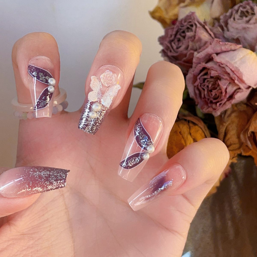 Creative Floral-Patterned Press-On Nails