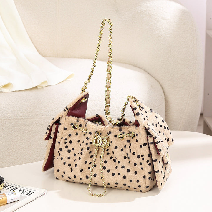 Elegant Quilted Bucket Handbag
