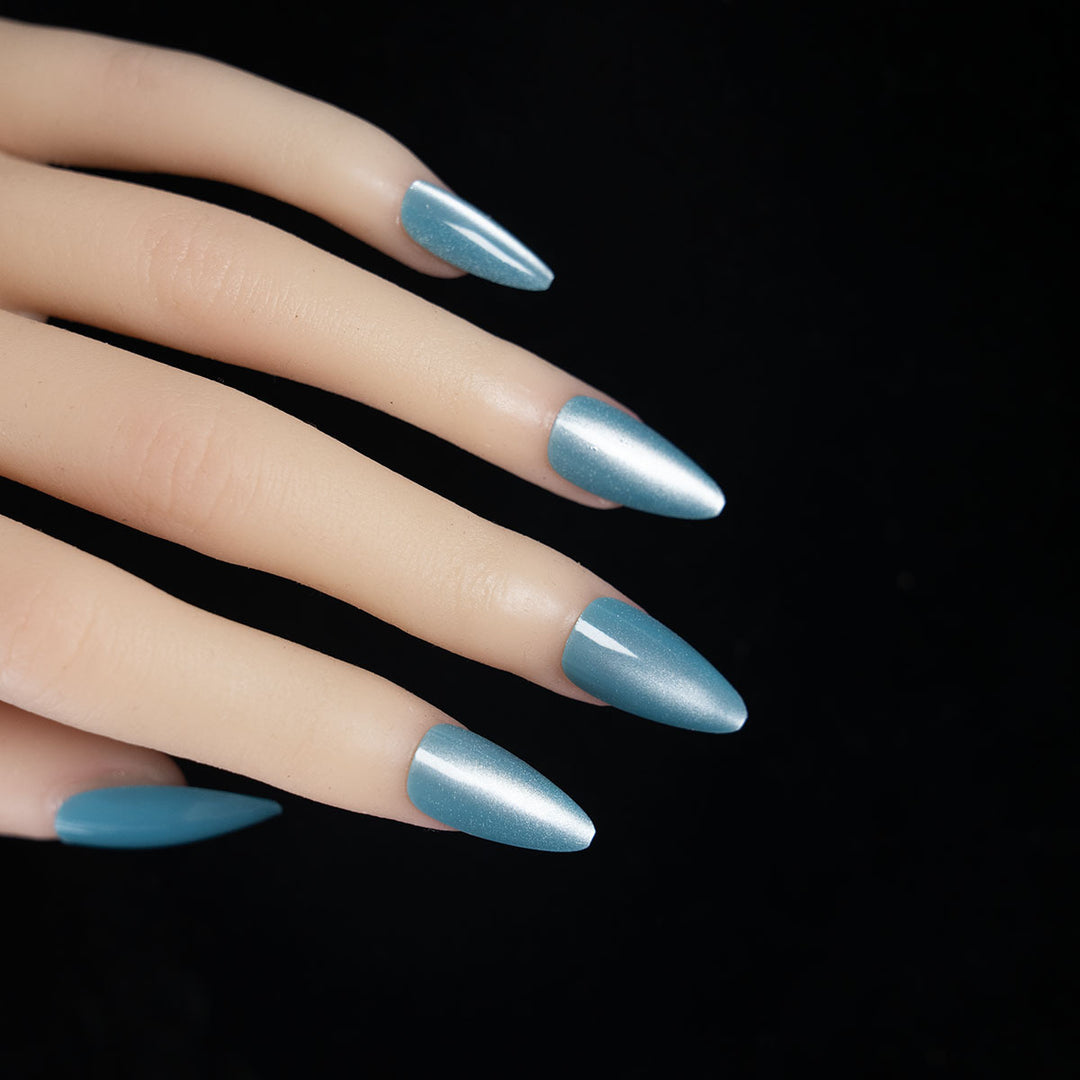 Stiletto-Shaped Press-On Nail Set