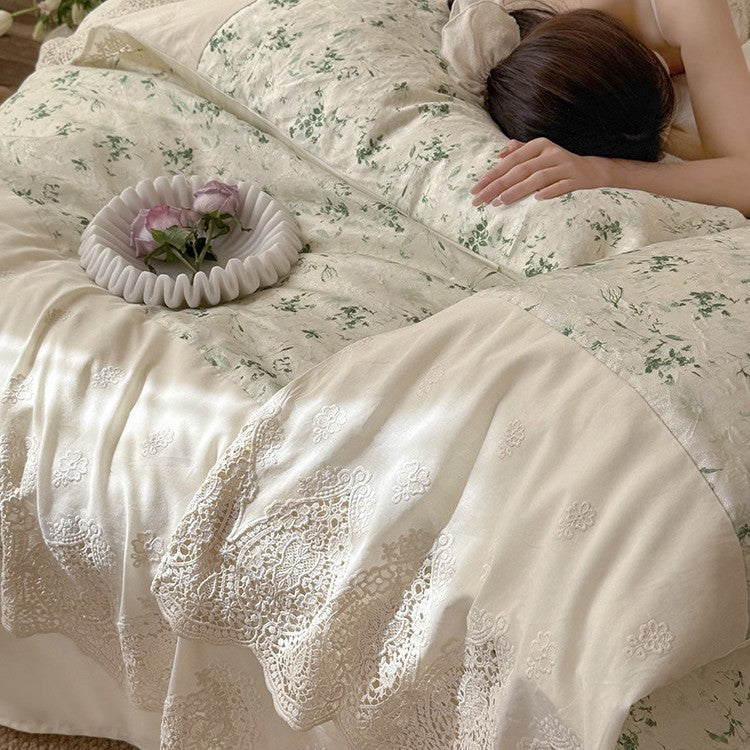 Bedding set made of cotton-linen with stonewashed finish, floral jacquard and crocheted lace edge