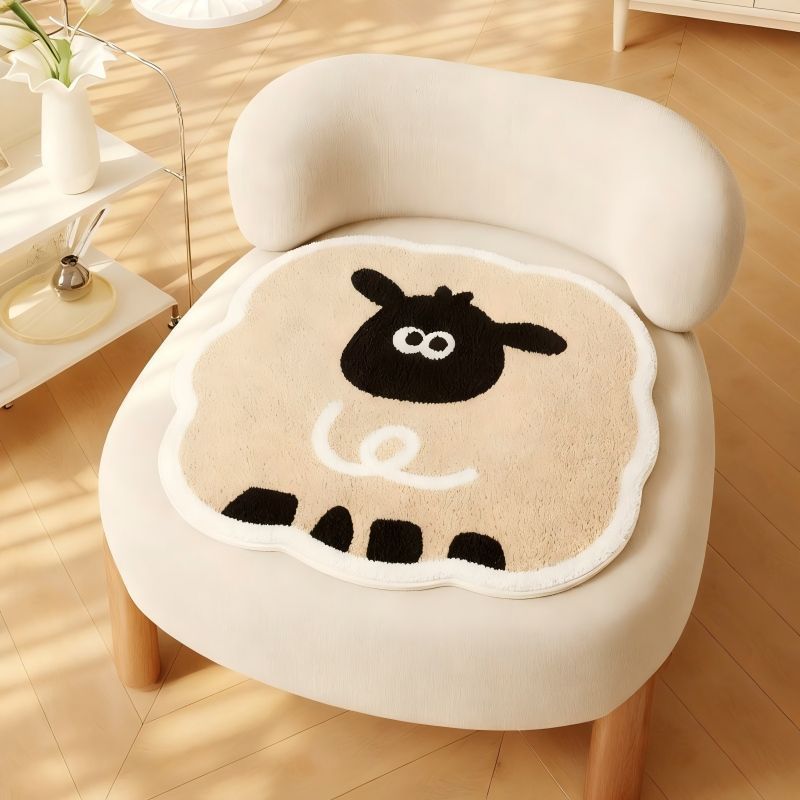 Scalloped-Edge Low-Pile Absorbent Accent Area Rug with Puppy Balloon Motif