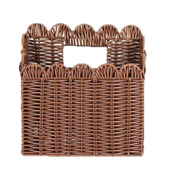 Handcrafted storage basket with curved edge Kalsten