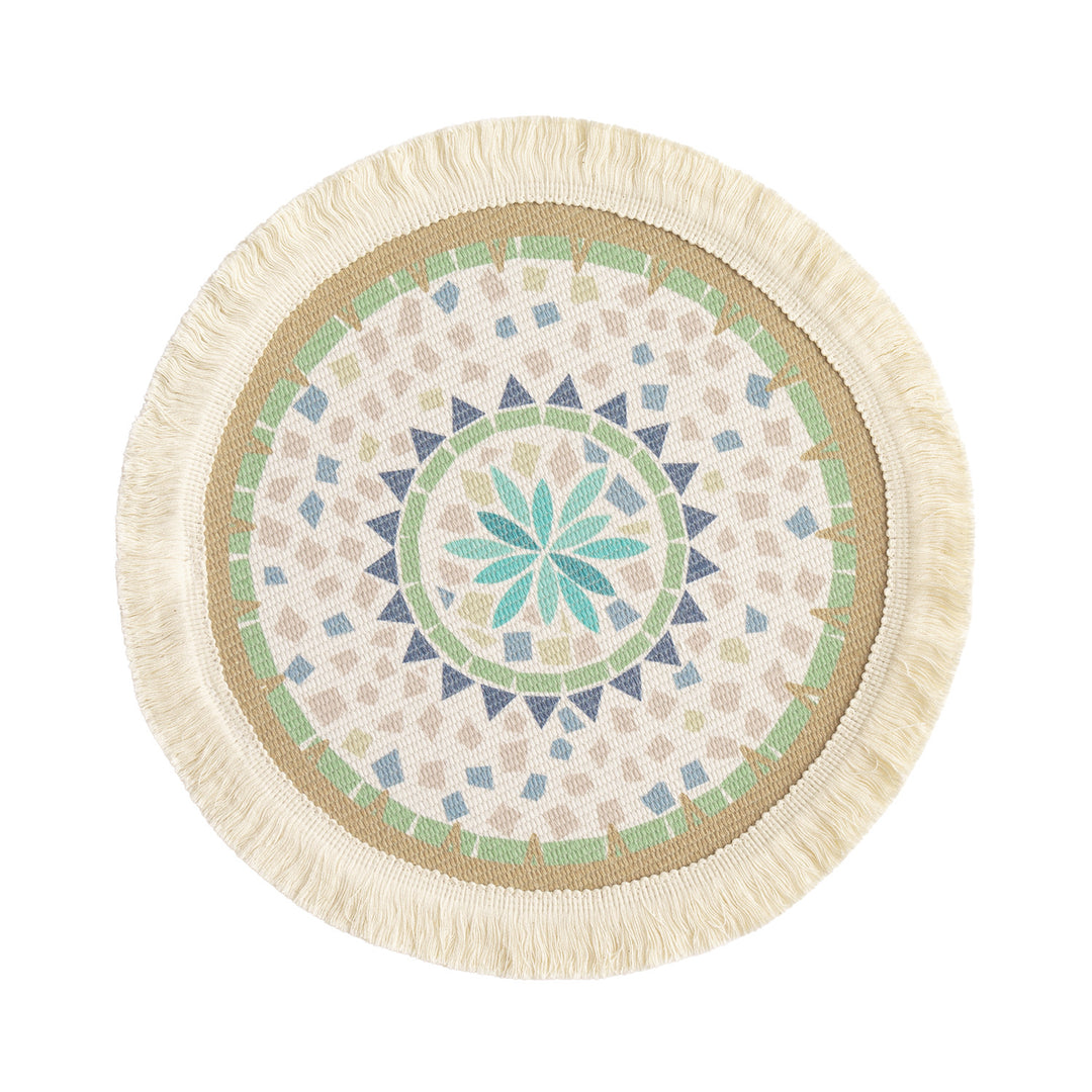 Beef woven rug made of cotton mix with fringes and leaf medallion