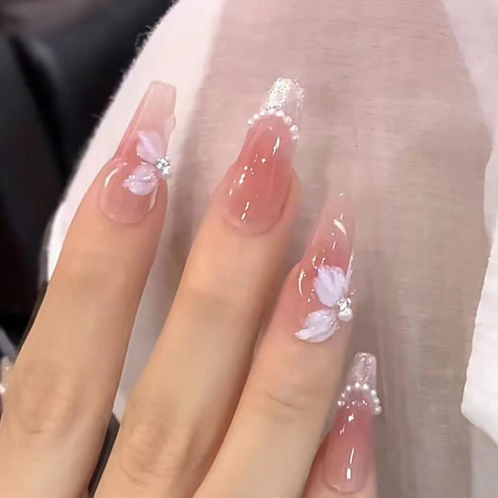 Floral Accent Press-On Nail Set Kalsten