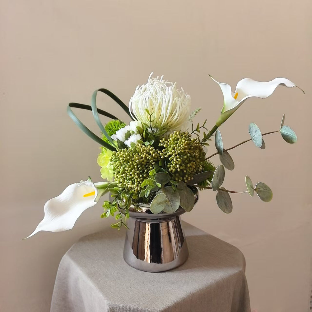 Elegant Table Centerpiece