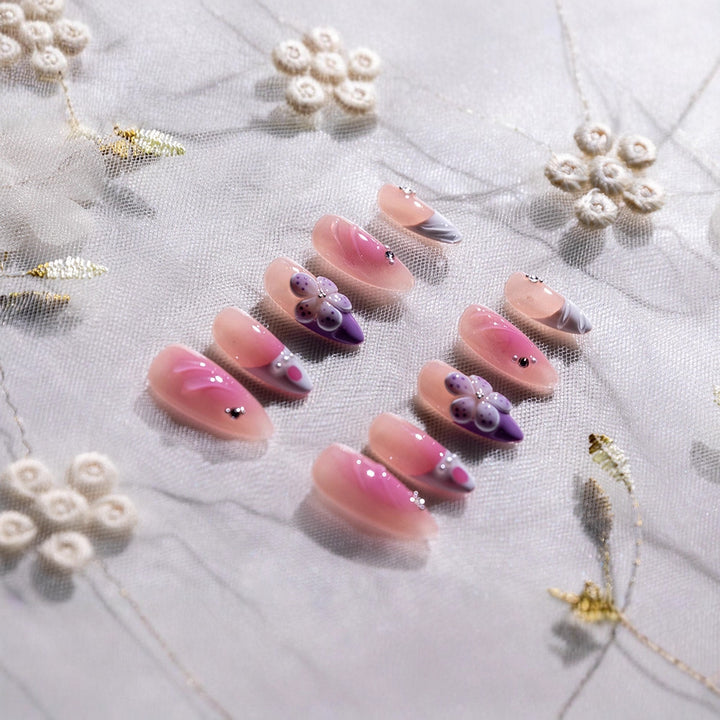 Floral-Themed Press-On Nails