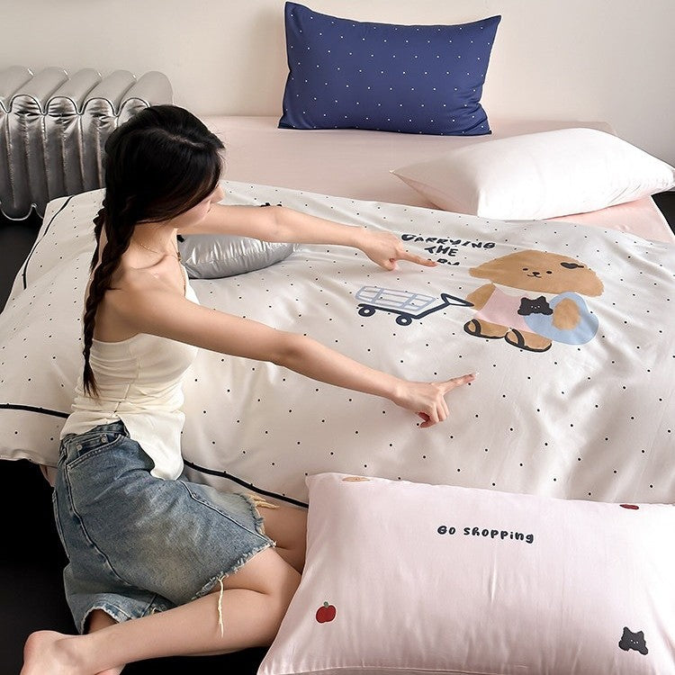 Playful bedding set with dessert illustration print