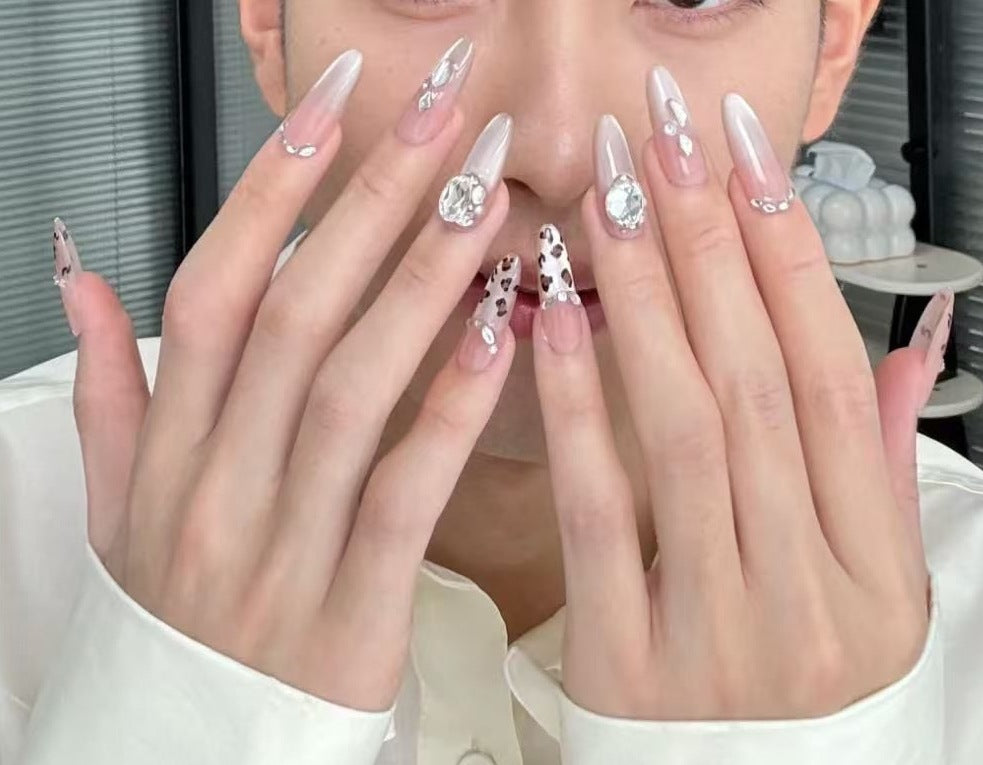 Luxury Decorative Nail Art Kalsten