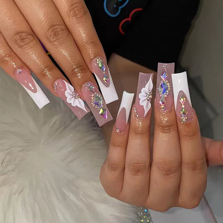 Artistic Nail Extensions Kalsten