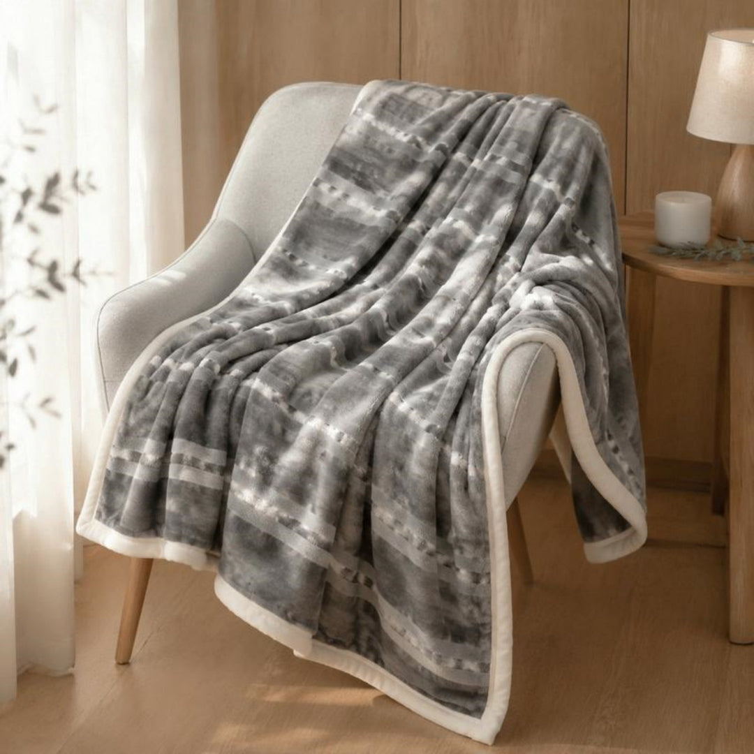 Textured Reversible Fleece Throw Blanket Kalsten