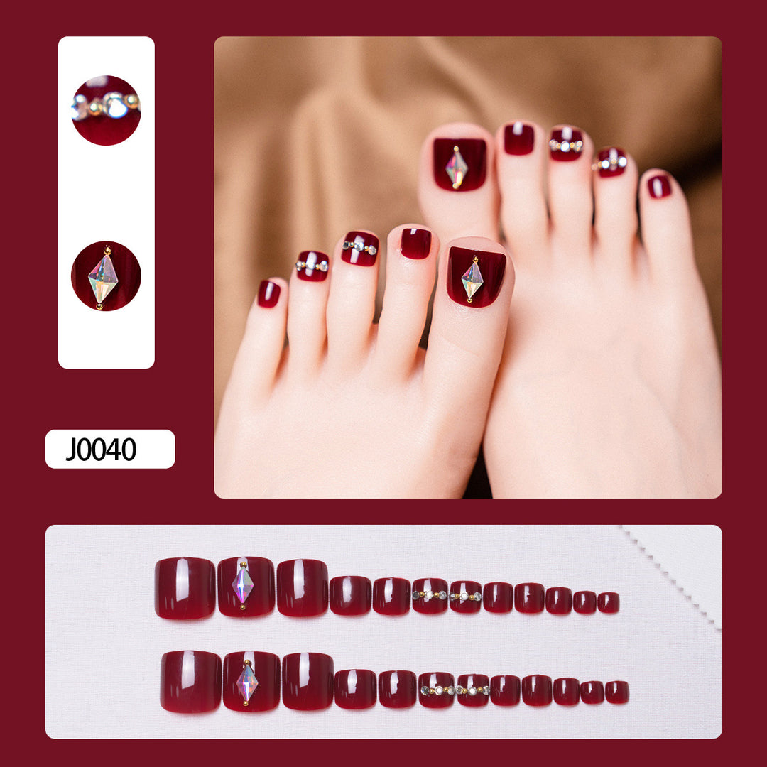 Glittery French Tip Toe Nail Art