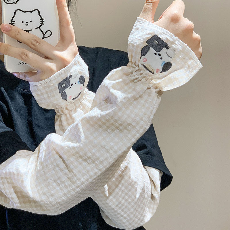 Wrist warmers with cute animal design Kalsten