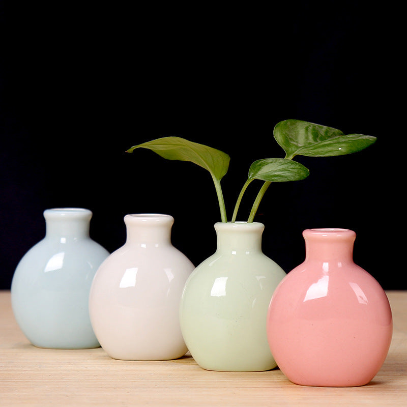 Miniature Ceramic Plant Holder Kalsten