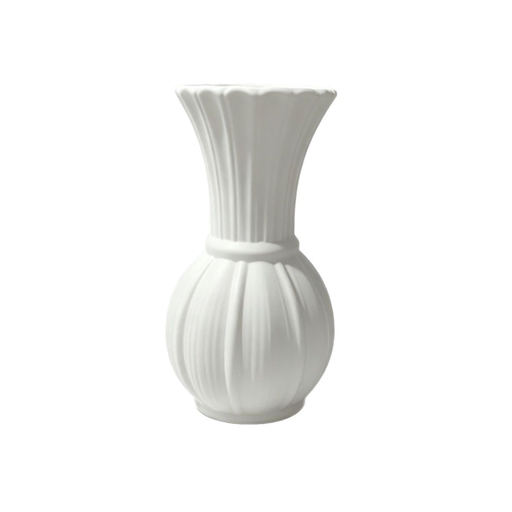 Elegant Ribbed Flower Vase Kalsten