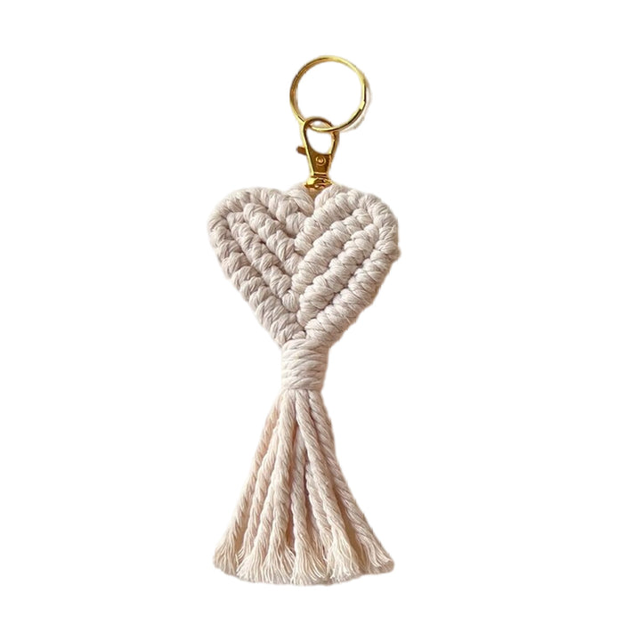 Macrame Heart Keychain Holder Kalsten