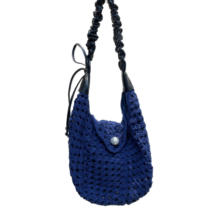 Hand-knotted all-rounder bag with elegant pearl decoration Kalsten