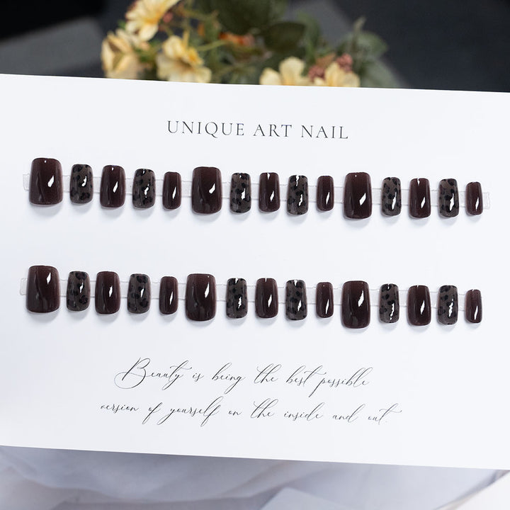 Artistic Press-On Nail Art Set