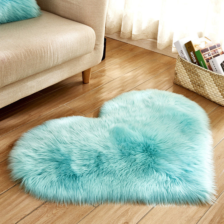 Plush Heart-Shaped Area Rug Kalsten