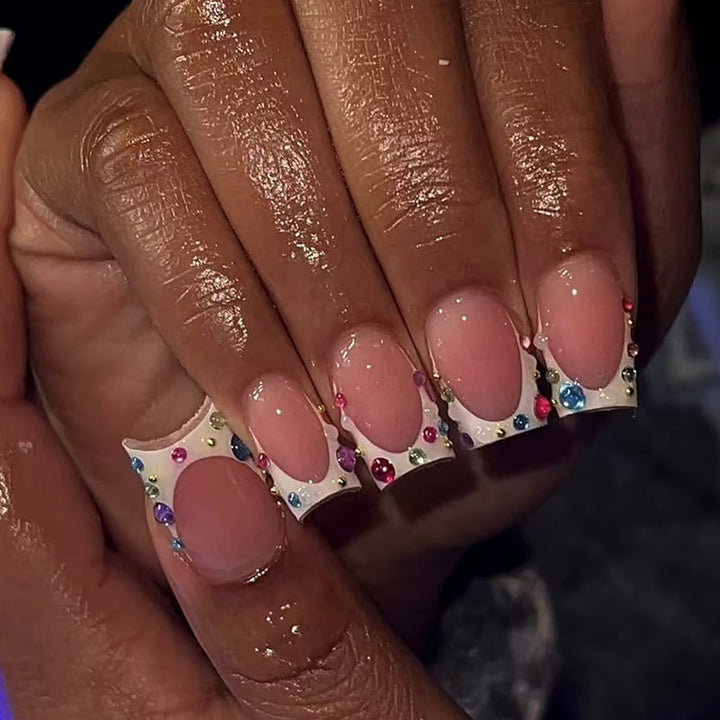 Artificial nail set with sparkling rhinestone accents Kalsten