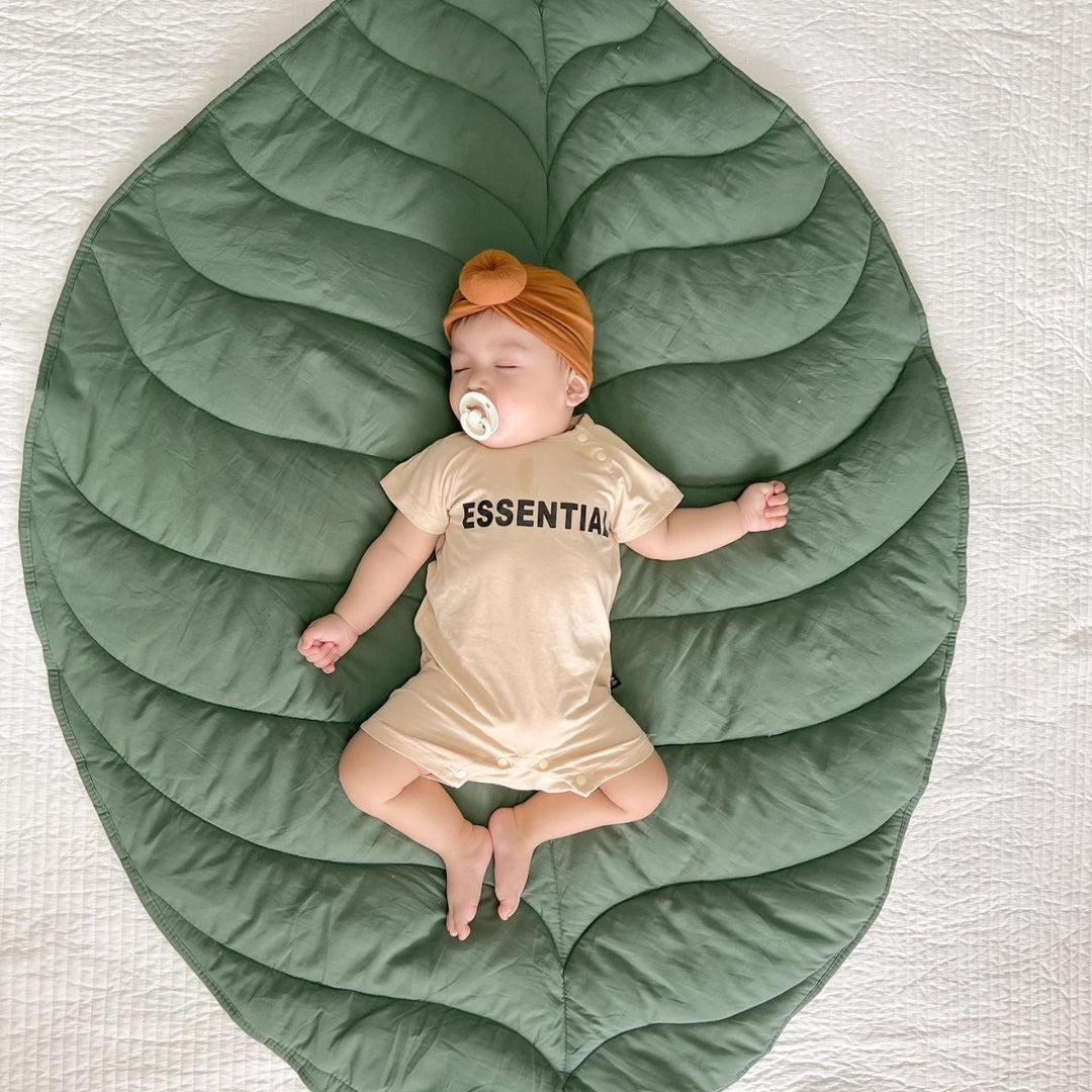 Quilted Leaf-Shaped Cotton Padded Floor Play Mat